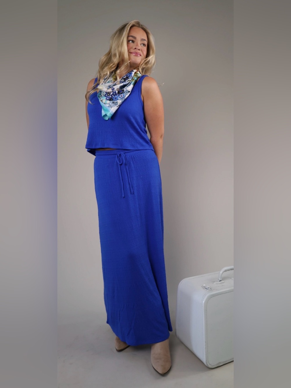 Z Supply Idris Maxi Skirt Cobalt Blue Size XL - Picture 3 of 3